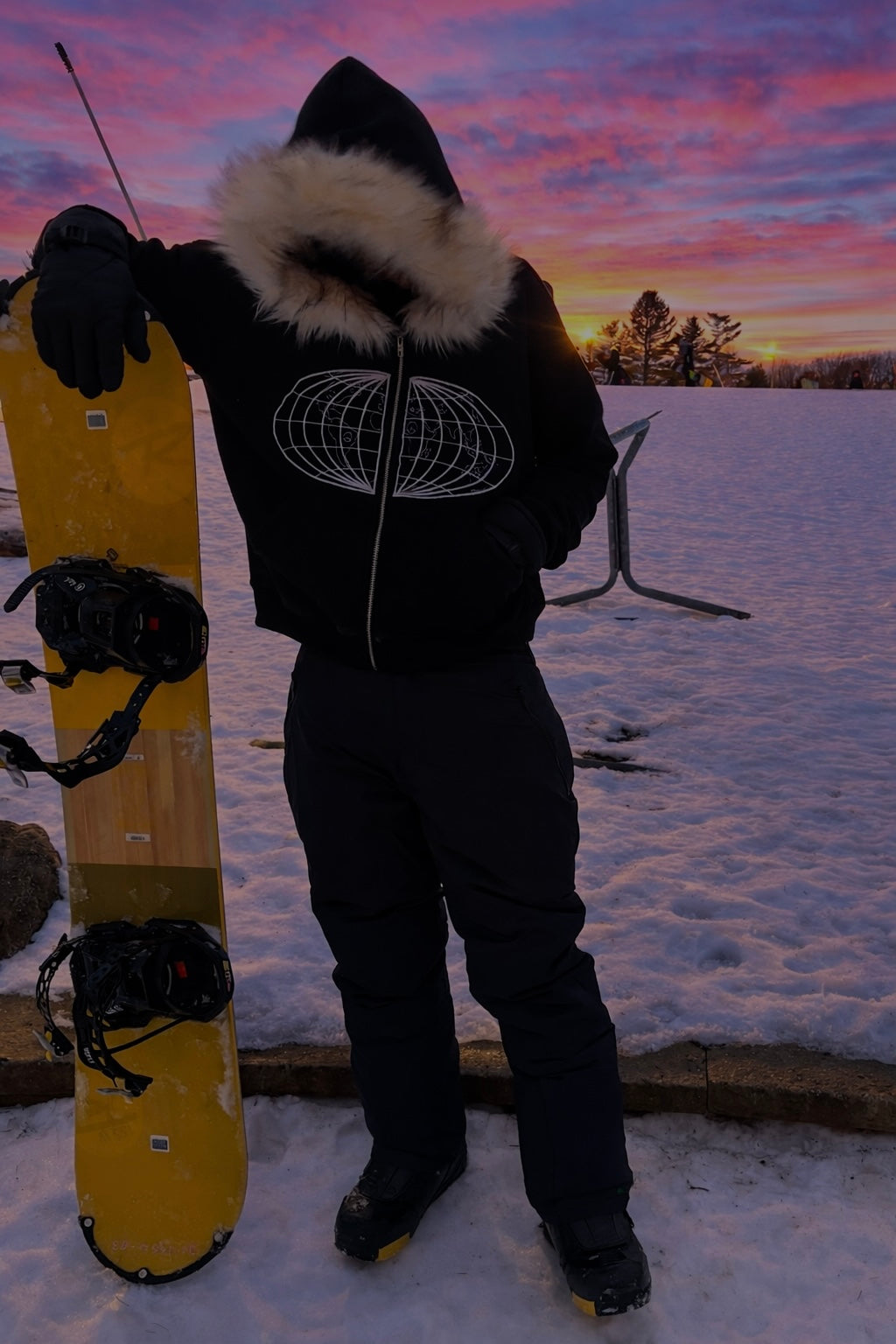 Men’s Fitting “World Peace” Fur Zip Up